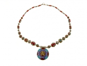 Ожерелье из бусин с кулоном из бирюзы, коралла и лазурита